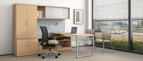 Photo of Zira Free Standing Desks by Global, vue 3, available at Oburo in Montreal