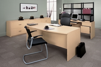 Photo of Genoa Desks by Global, vue 2, available at Oburo in Montreal