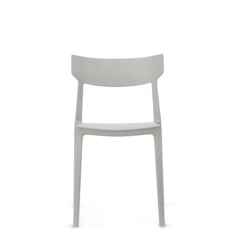 Photo de Kylie | Chaises empilables légères et polyvalentes - Gris, vue 1, disponible chez Oburo à Montréal