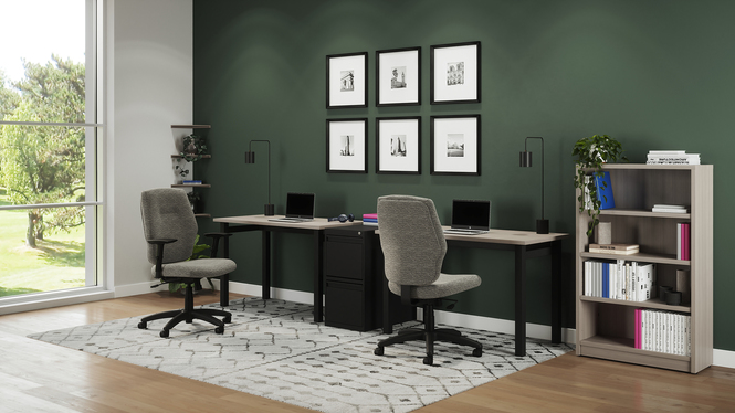 Photo de Marlee | Fauteuil à basculement synchronisé à dossier moyen, vue 1, disponible chez Oburo à Montréal