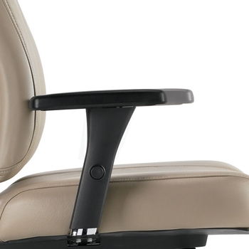 Photo of triumph-multi-tasking-chair-by-global gallery image 8. Gallery 5. Details at Oburo, your expert in office, medical clinic and classroom furniture in Montreal.