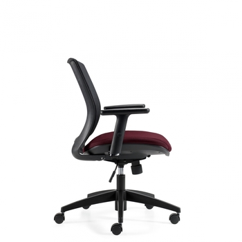 Photo of stradic-mesh-back-tilter gallery image 1. Gallery 3. Details at Oburo, your expert in office, medical clinic and classroom furniture in Montreal.