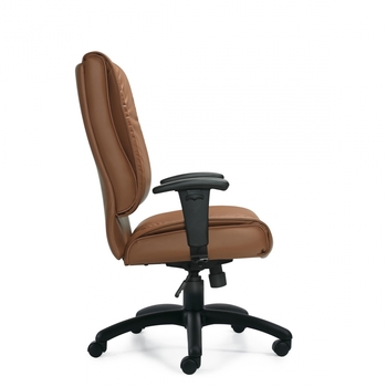 Photo de ashmont-fauteuil-de-direction-basculant-a-dossier-haut image de galerie 4. Gallery 6. Tous les détails chez Oburo, expert en mobilier de bureau pour la clinique ou la salle de classe à Montréal.