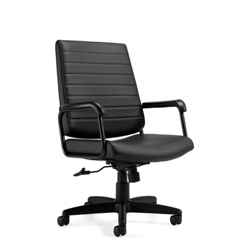 Photo de caman-fauteuil-basculant-a-dossier-haut image de galerie 2. Gallery 5. Tous les détails chez Oburo, expert en mobilier de bureau pour la clinique ou la salle de classe à Montréal.