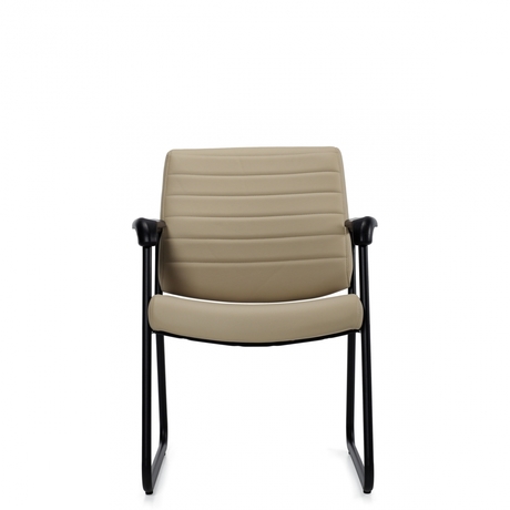 Photo de caman-fauteuil-d-invites-a-dossier-moyen image de galerie 1. Gallery 6. Tous les détails chez Oburo, expert en mobilier de bureau pour la clinique ou la salle de classe à Montréal.