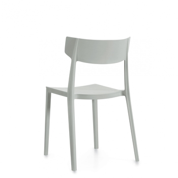 Photo de kylie-chaises-empilables-legeres-et-polyvalentes-gris image de galerie 10. Gallery 3. Tous les détails chez Oburo, expert en mobilier de bureau pour la clinique ou la salle de classe à Montréal.