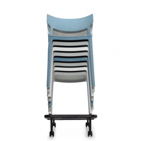 Photo de kylie-chaises-empilables-legeres-et-polyvalentes-gris image de galerie 4. Gallery 9. Tous les détails chez Oburo, expert en mobilier de bureau pour la clinique ou la salle de classe à Montréal.