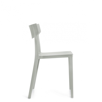 Photo de kylie-chaises-empilables-legeres-et-polyvalentes-gris image de galerie 9. Gallery 4. Tous les détails chez Oburo, expert en mobilier de bureau pour la clinique ou la salle de classe à Montréal.