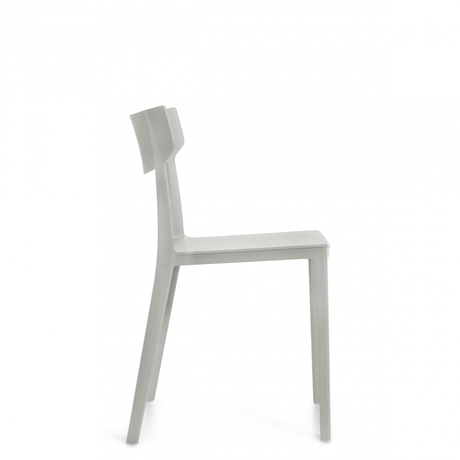 Photo de kylie-chaises-empilables-legeres-et-polyvalentes-gris image de galerie 9. Gallery 4. Tous les détails chez Oburo, expert en mobilier de bureau pour la clinique ou la salle de classe à Montréal.