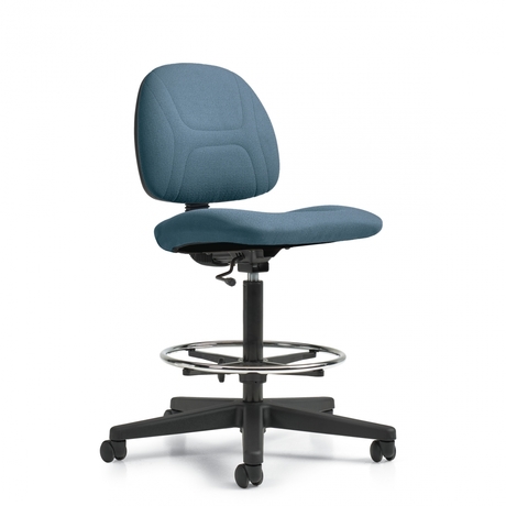 Photo de danio-tabouret-a-hauteur-reglable-sans-accoudoirs image de galerie 2. Gallery 2. Tous les détails chez Oburo, expert en mobilier de bureau pour la clinique ou la salle de classe à Montréal.