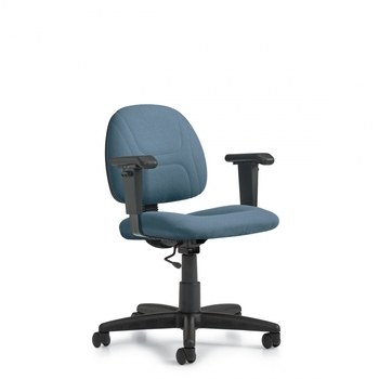 Photo de danio-fauteuil-fonctionnel image de galerie 2. Gallery 2. Tous les détails chez Oburo, expert en mobilier de bureau pour la clinique ou la salle de classe à Montréal.