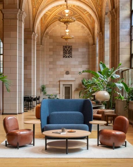 Photo of opal-lounge-chair-and-ottoman gallery image 4. Opal - Lounge chair and Ottoman Image 5. Details at Oburo, your expert in office, medical clinic and classroom furniture in Montreal.